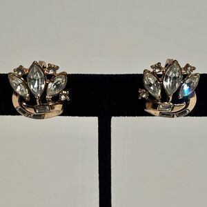 Vintage Crown Trifari Clear Rhinestone Crystals Gold Plated Clip On Earrings